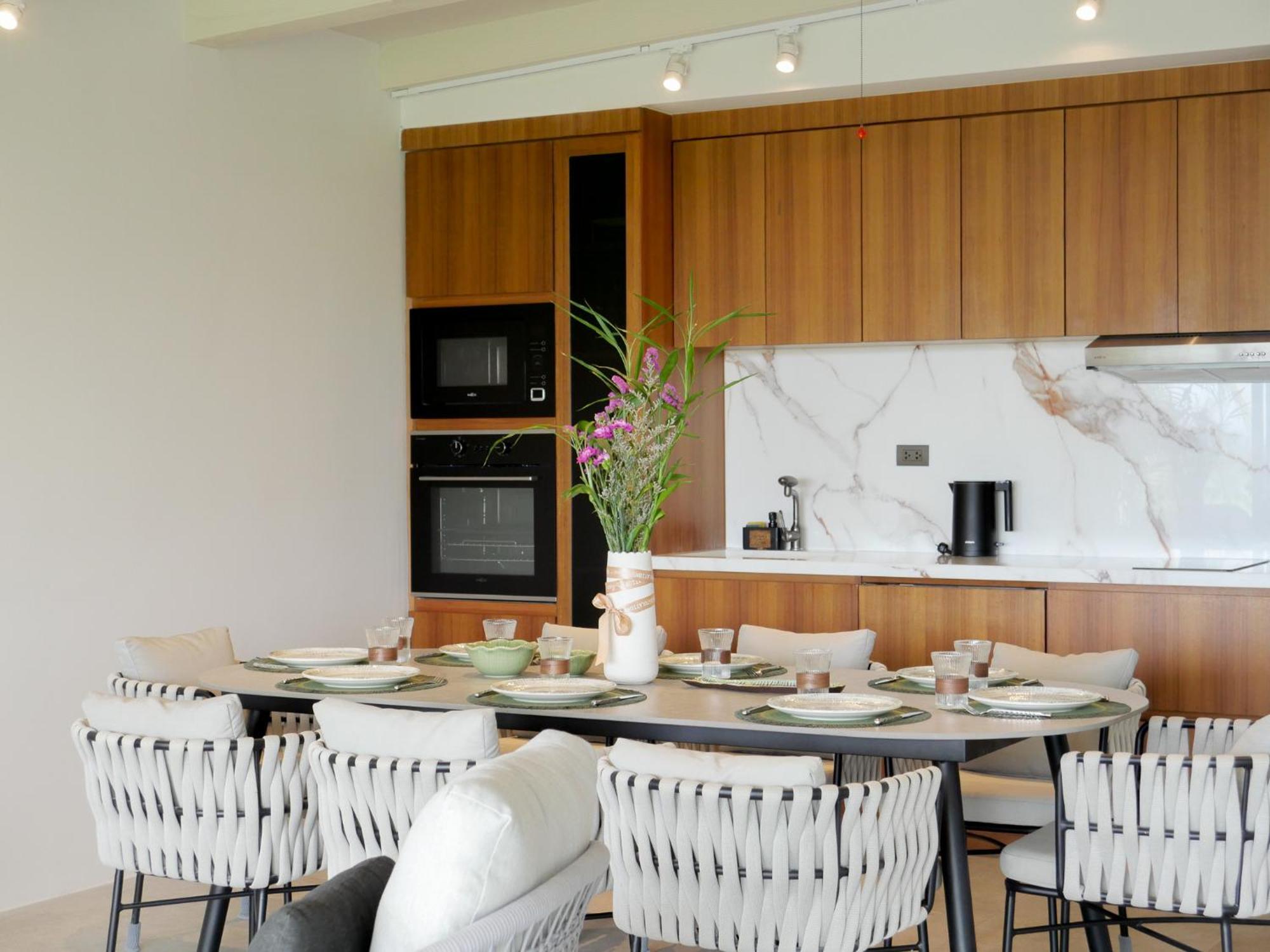 Beachside Apartemen
